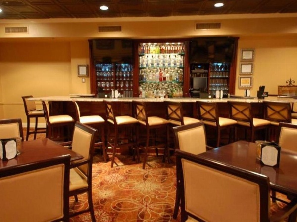 Richmond Inn & Suites, A Trademark Collection Hotel image 17